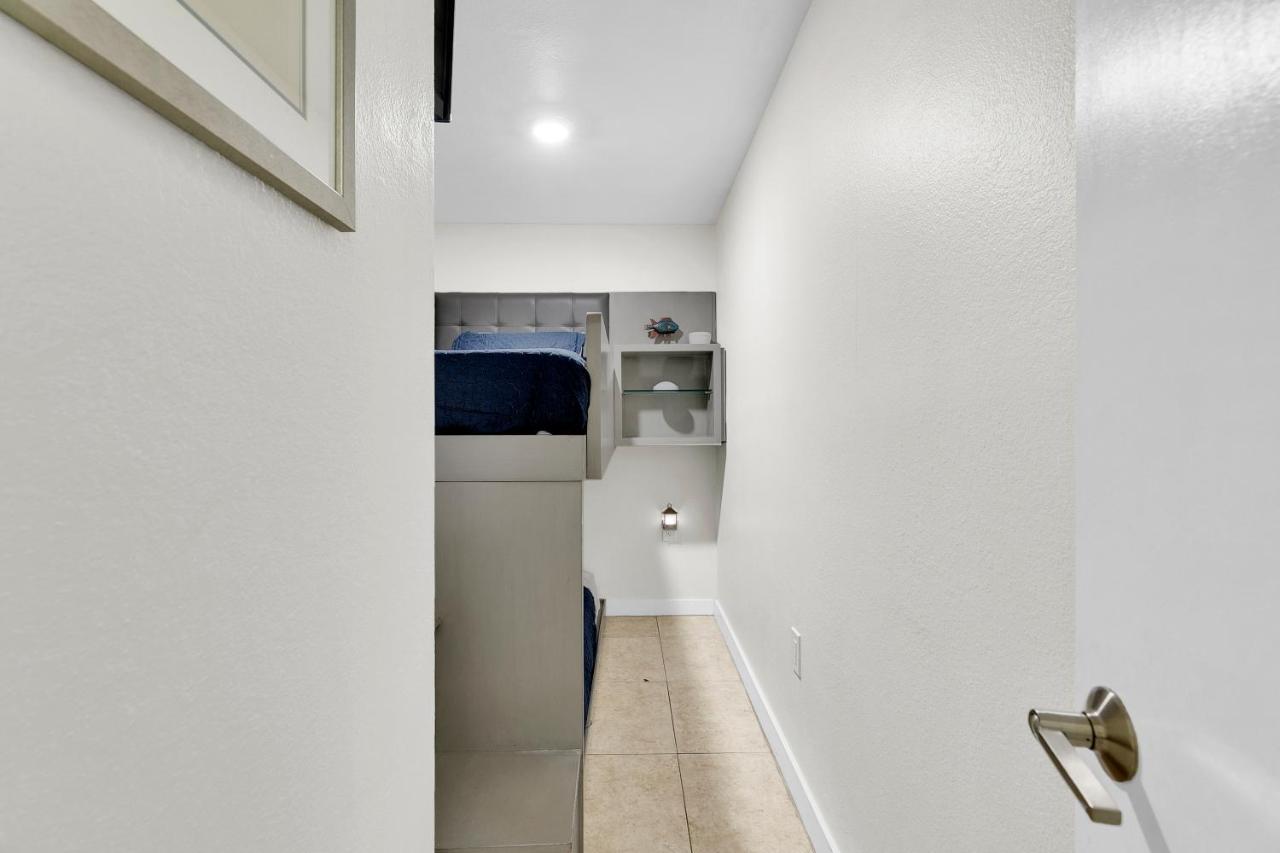 Ground Floor And Private Terrace South Padre Island Exterior foto
